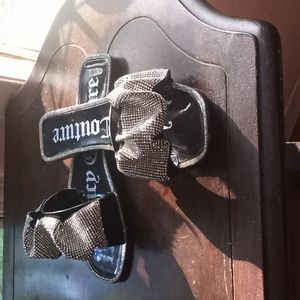 Size 8 never worn Juicy Couture sandals